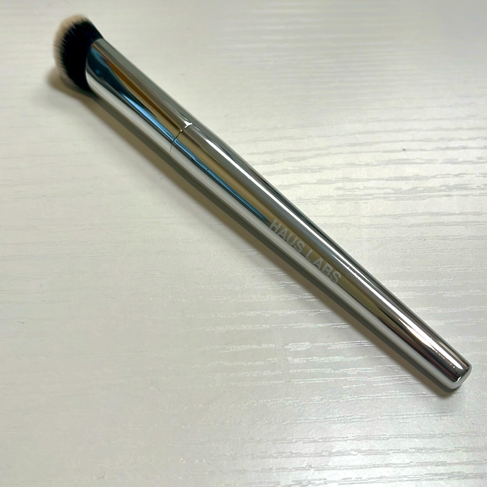 Haus Labs Concealer Brush